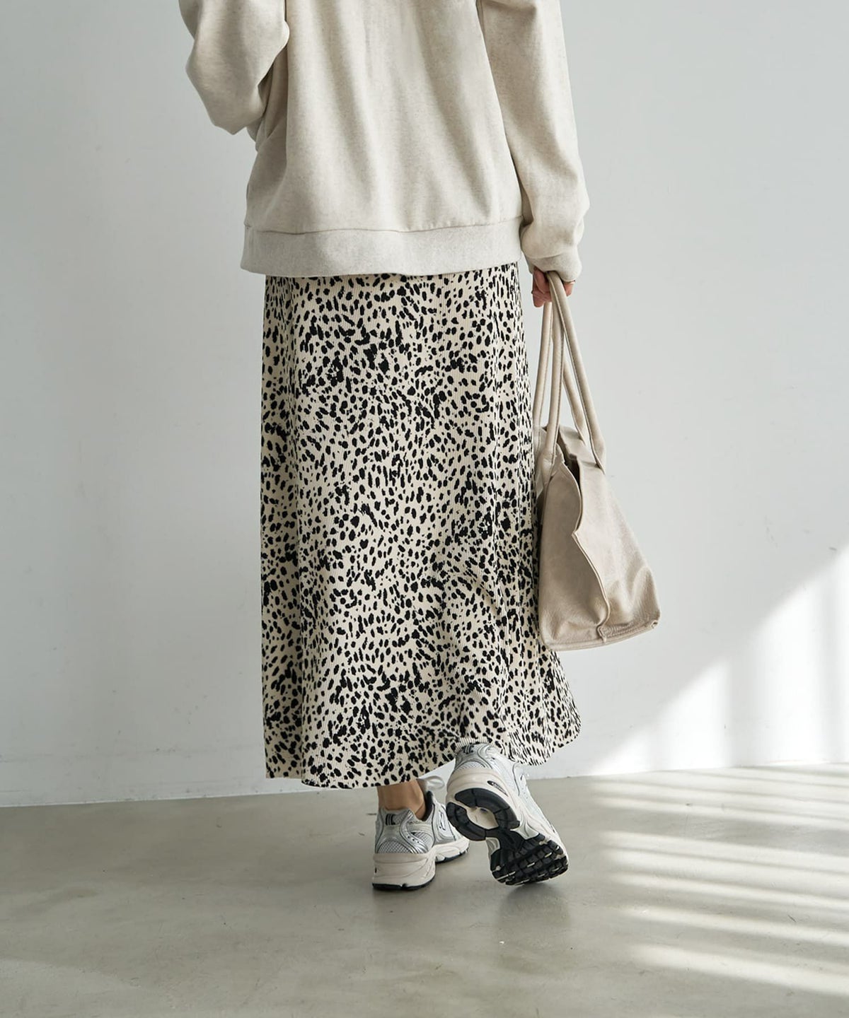 着用イメージ 167cm ライトベージュ