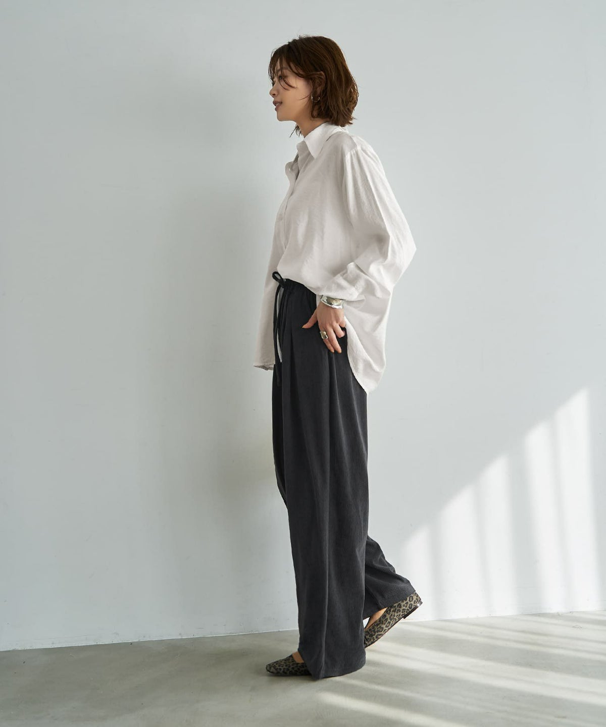 着用イメージ 167cm ホワイト