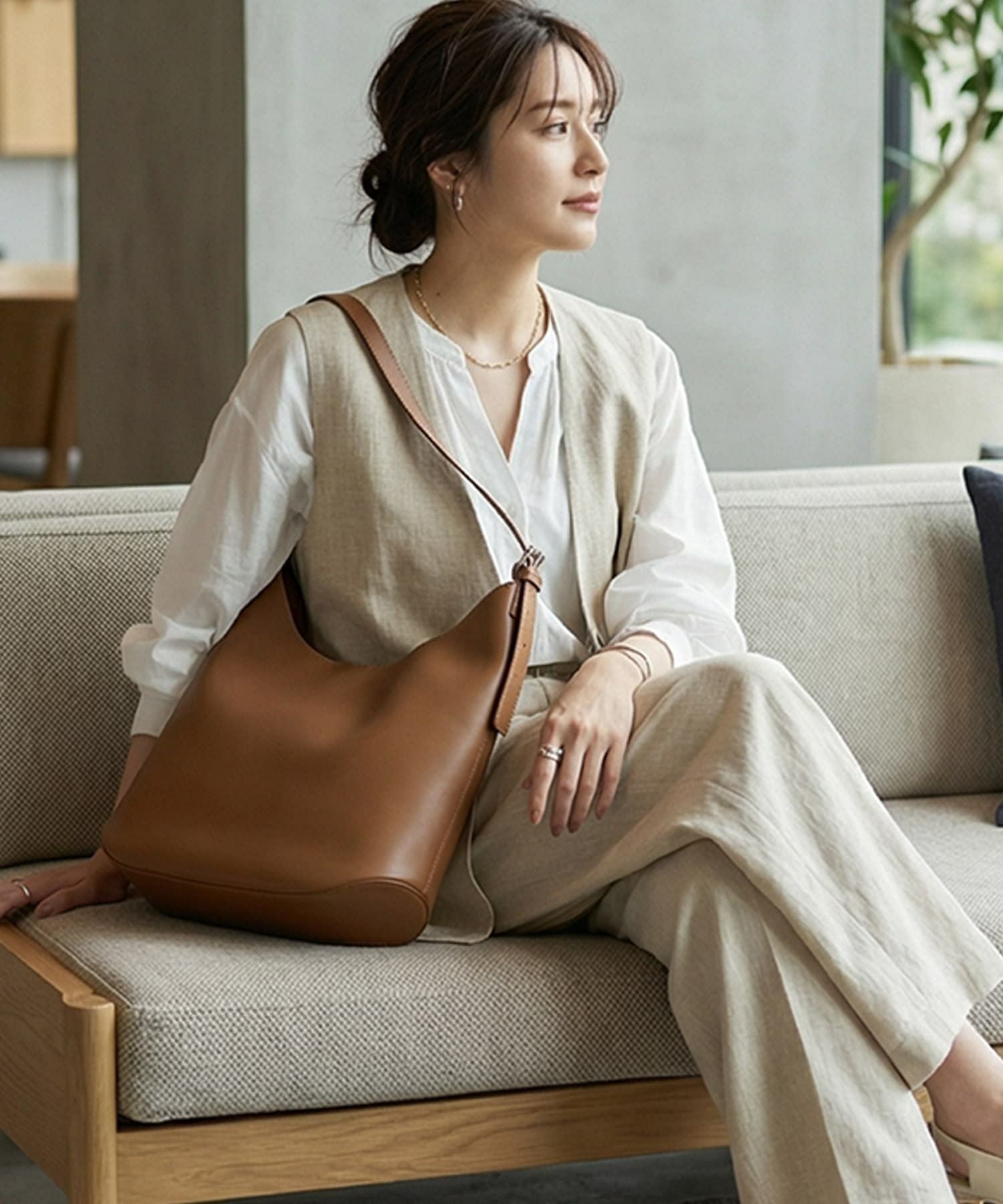 レザー バケットバッグ Bucket Bag - バケットバッグ アイボリー(S・M・L)