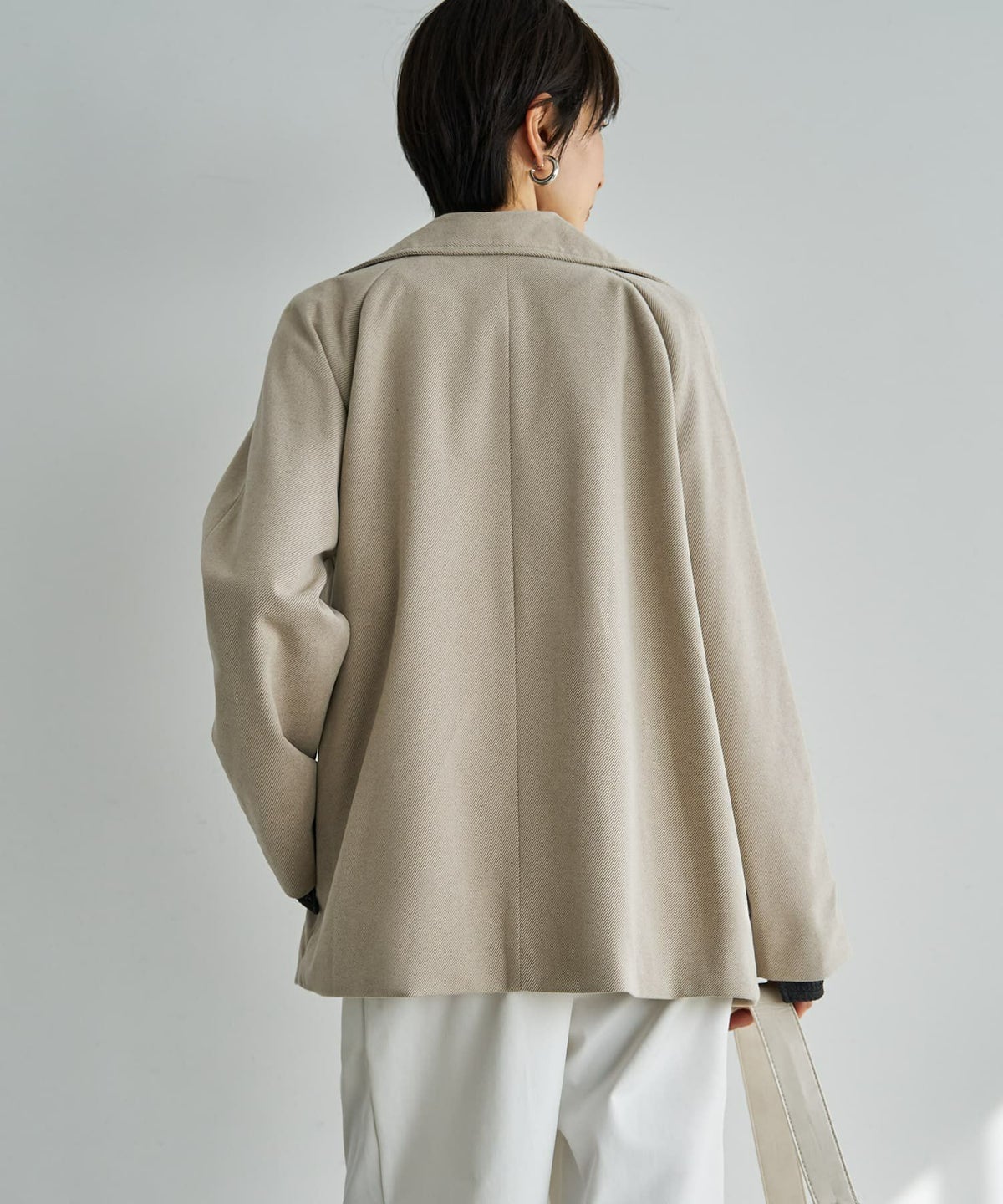 着用イメージ 167cm ライトベージュ