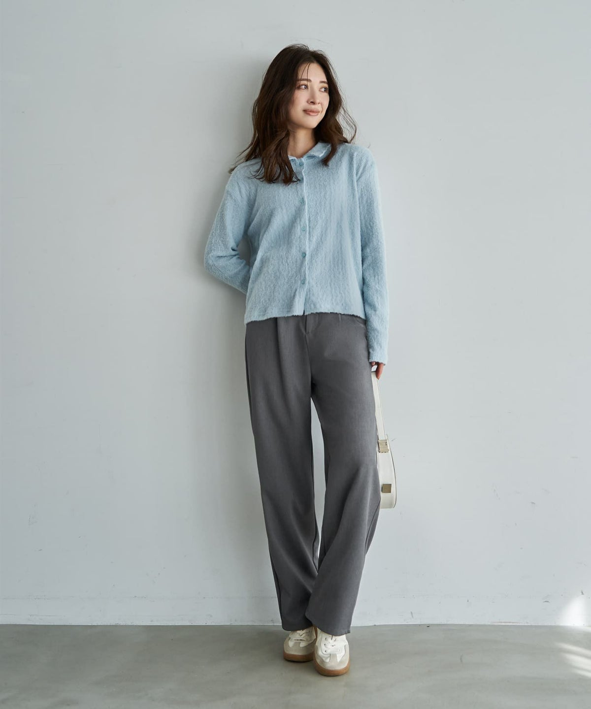 着用イメージ 166cm ライトブルー