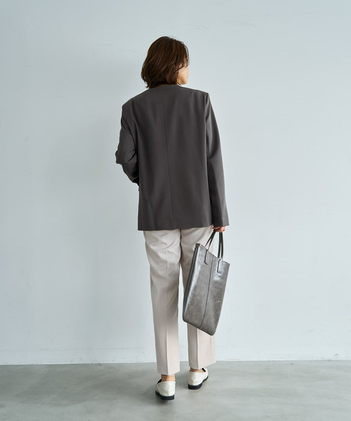 着用イメージ 167cm チャコール