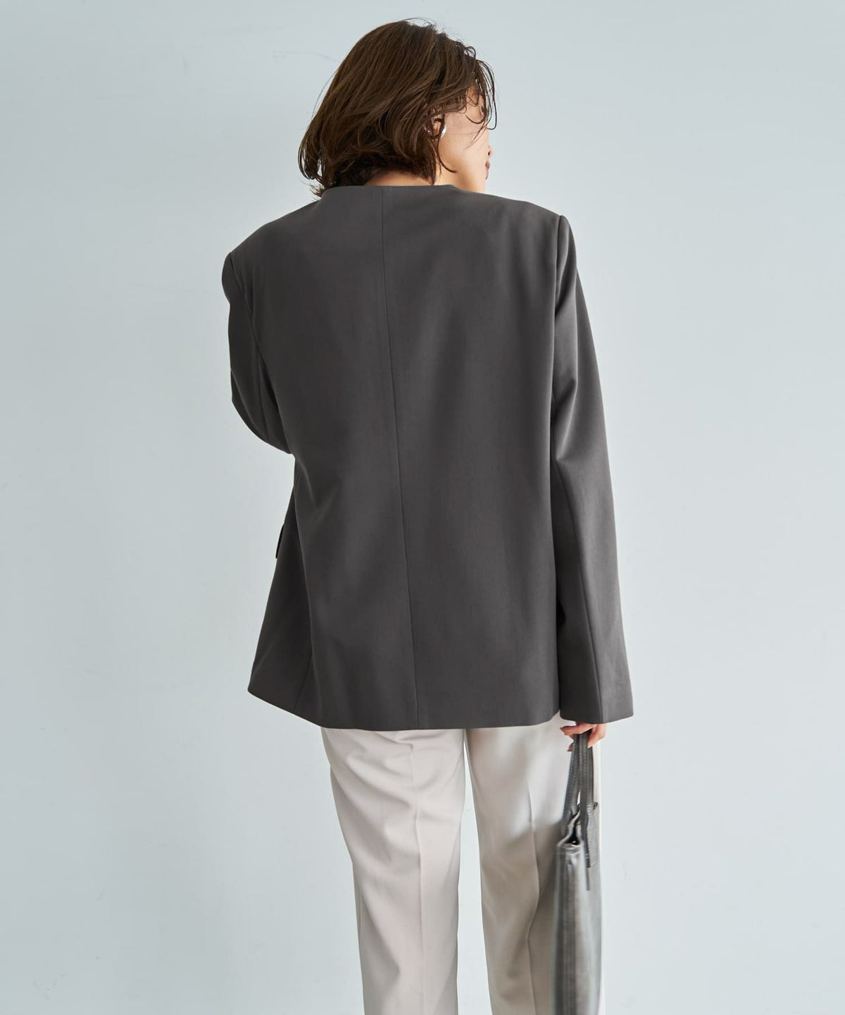 着用イメージ 167cm チャコール