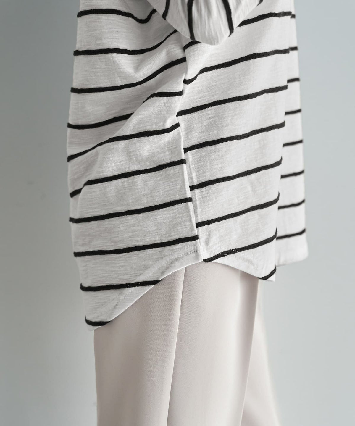 着用イメージ 166cm ホワイト