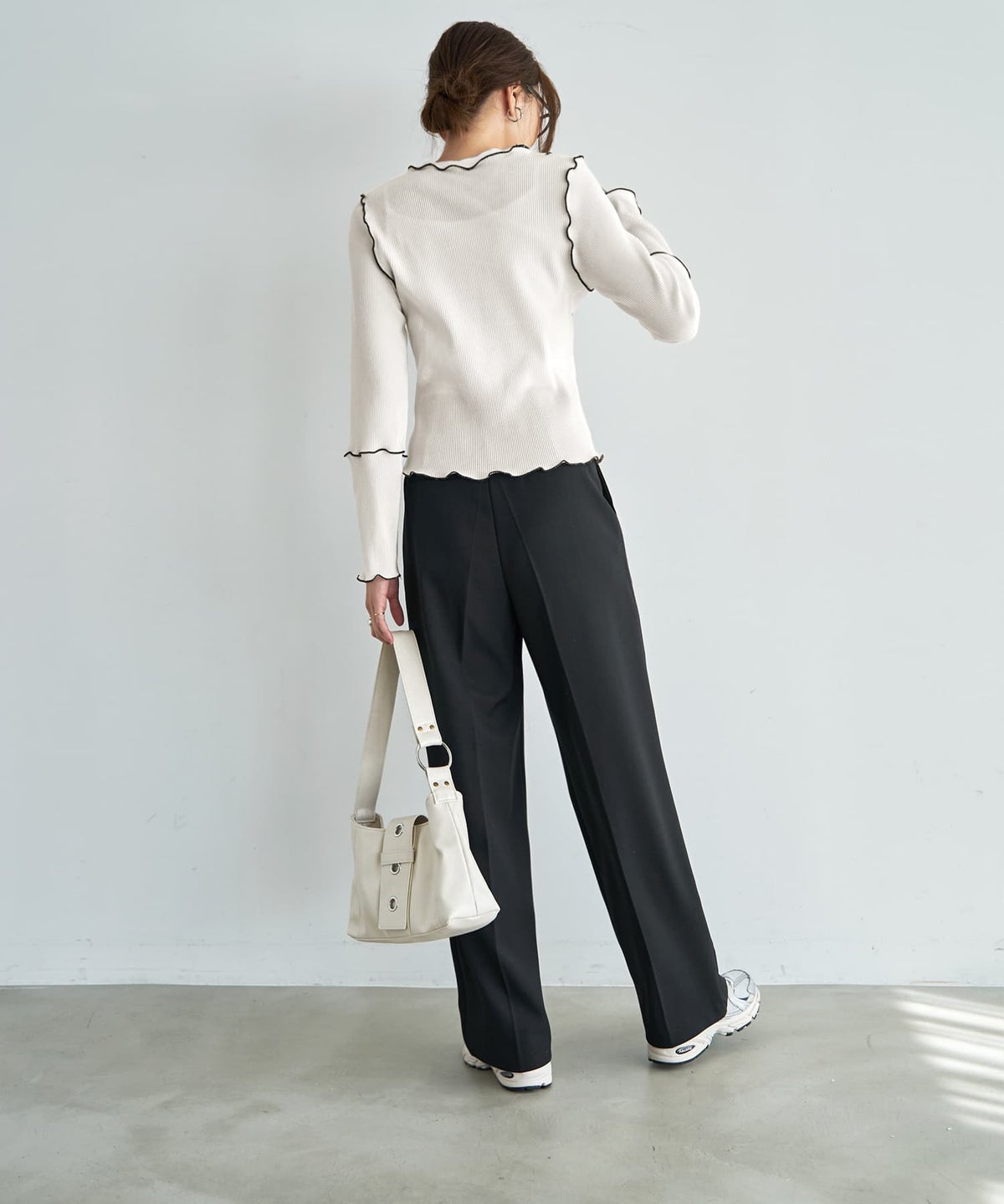 着用イメージ 166cm ホワイト