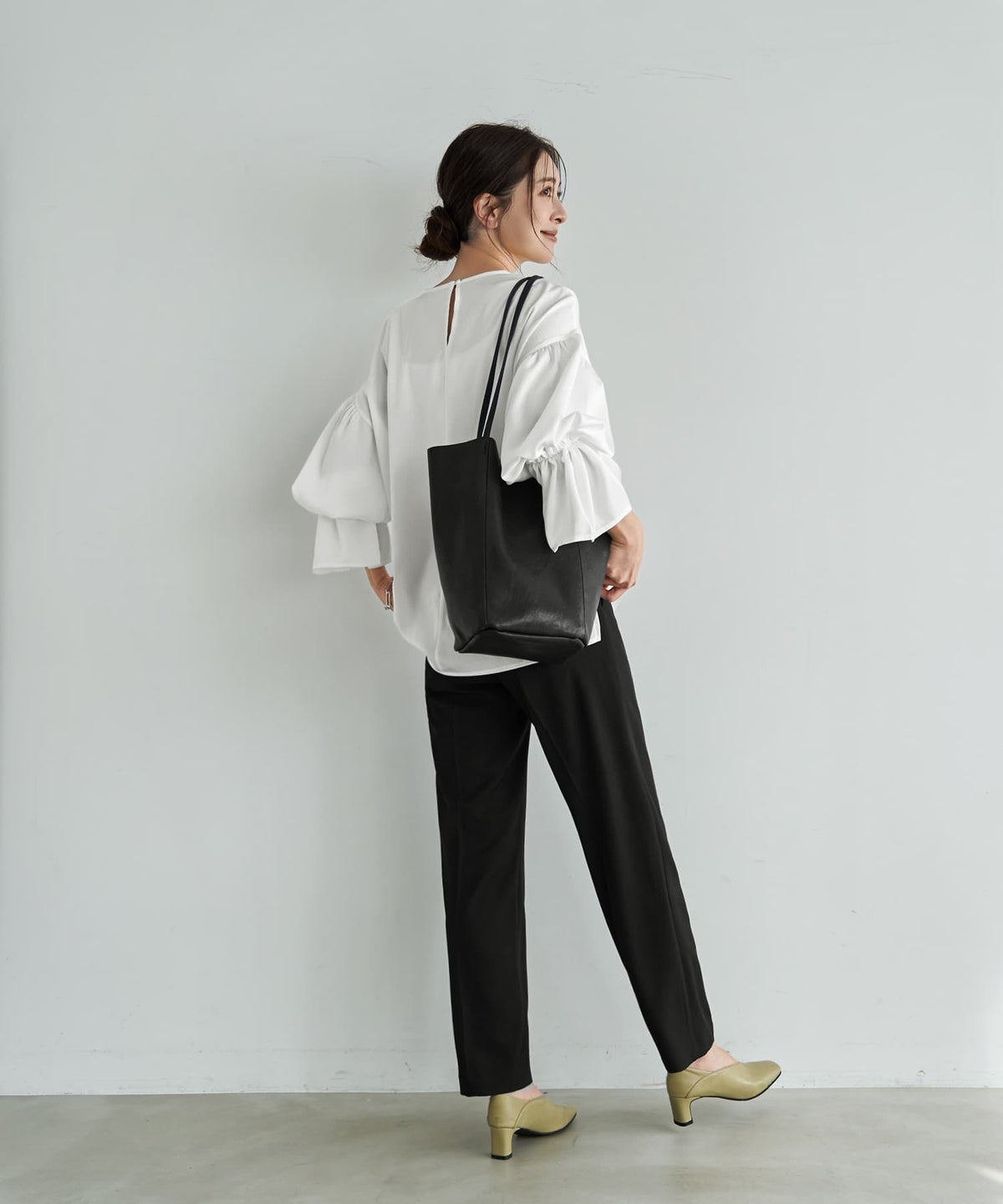 着用イメージ 166cm ホワイト