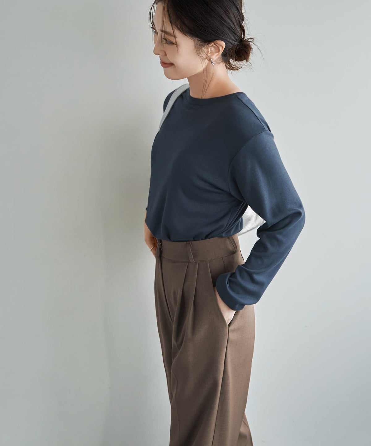 着用イメージ 166cm ダークブルー