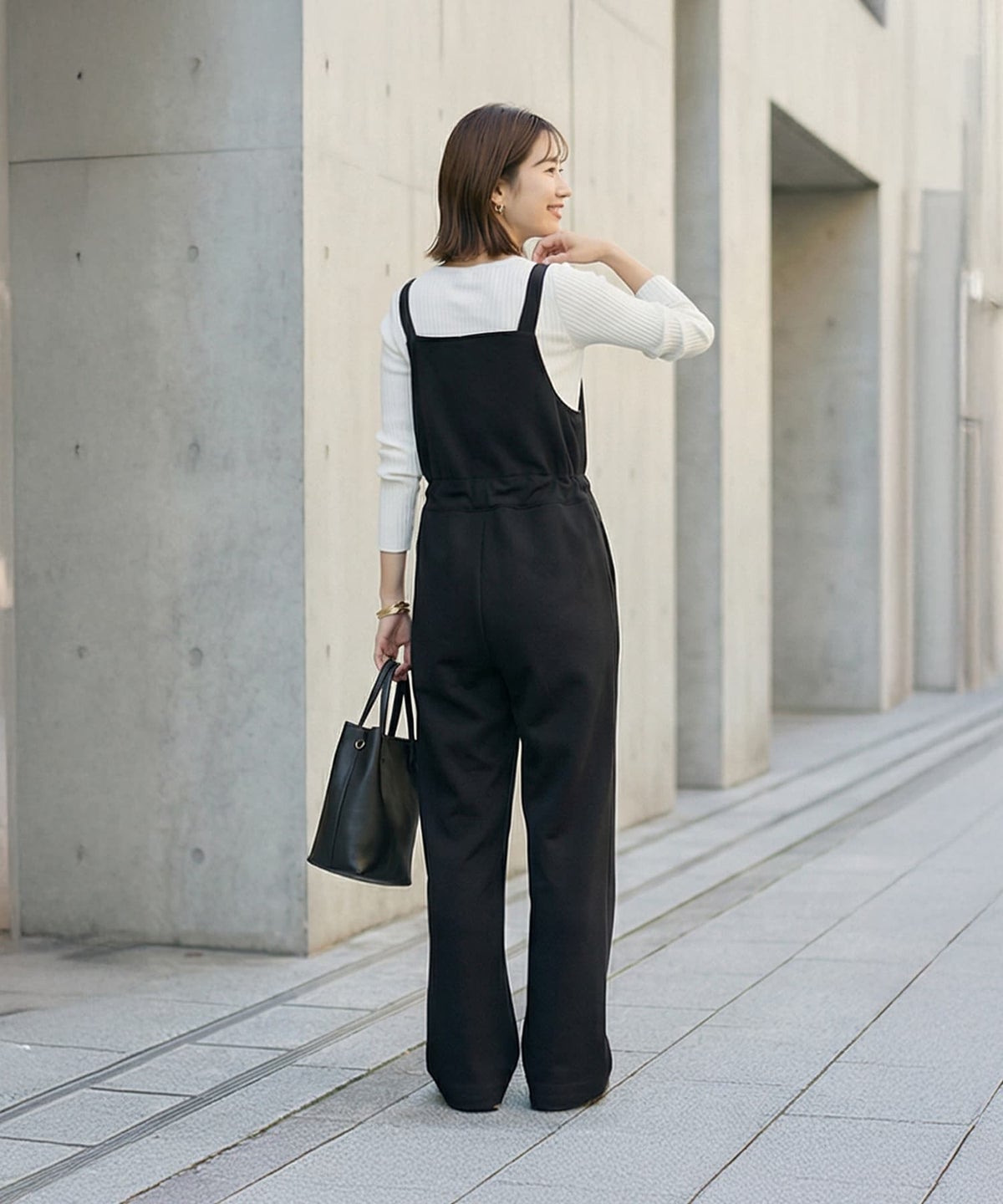 着用イメージ 163cm ホワイト×ブラック