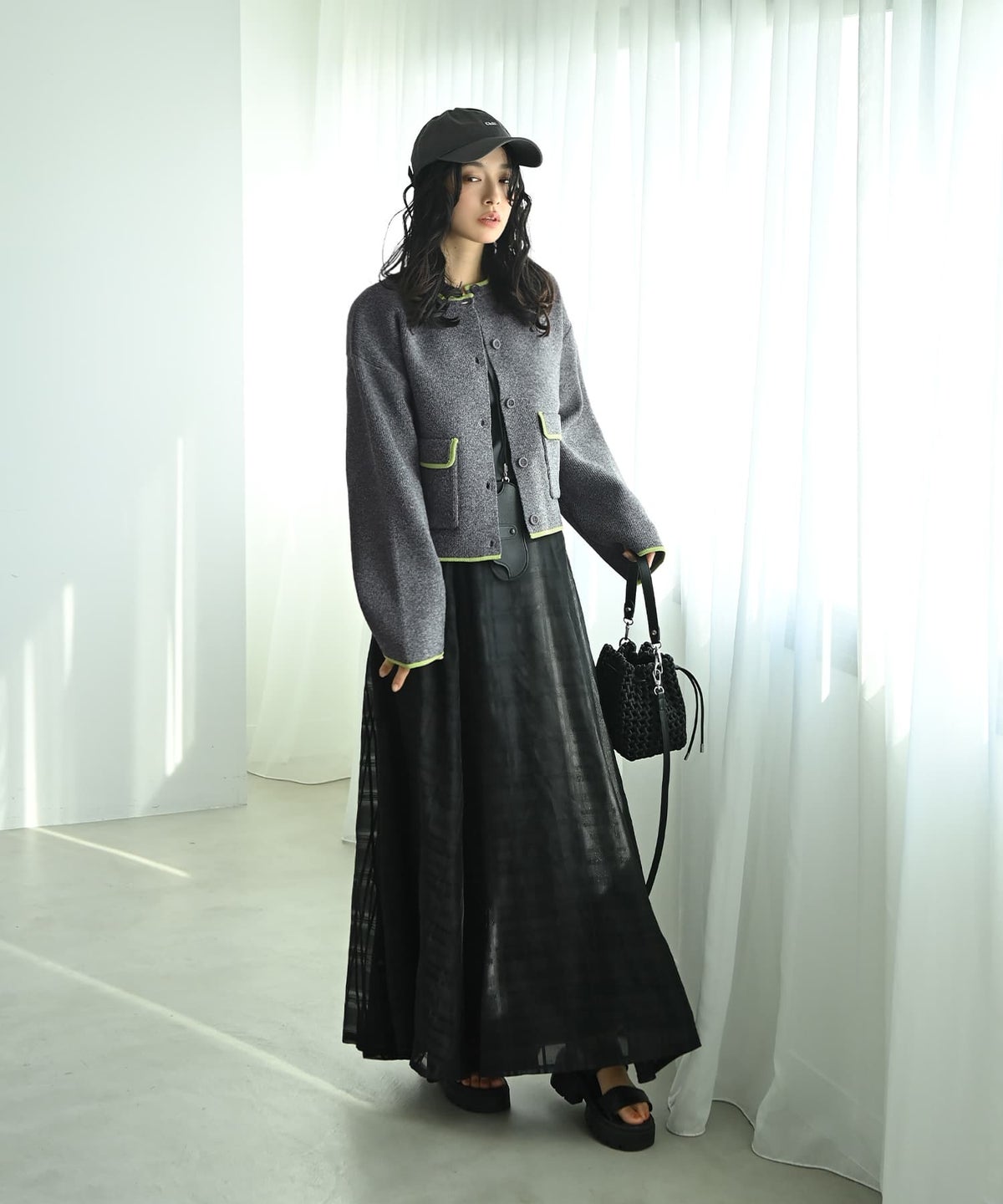 着用イメージ 167cm チャコール