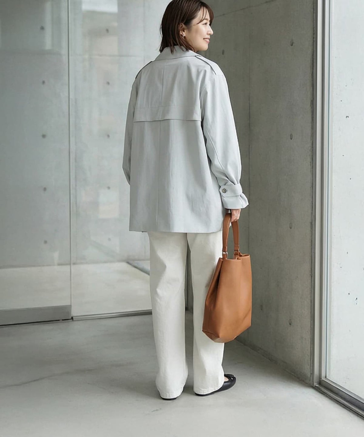 着用イメージ 163cm エアリーグレー