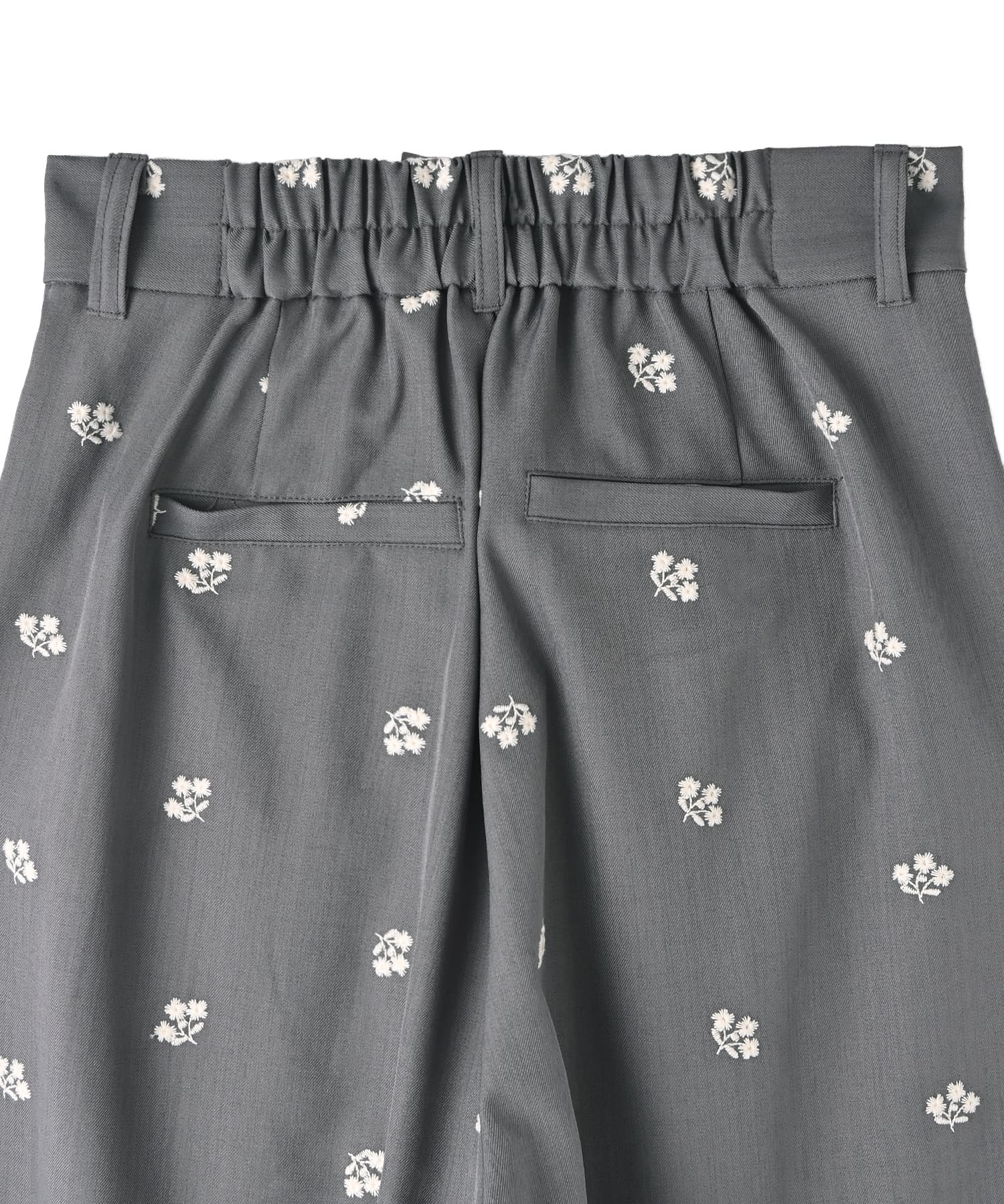 BLK001】花柄刺繍ツイルタックパンツ | おしゃれな大人レディース