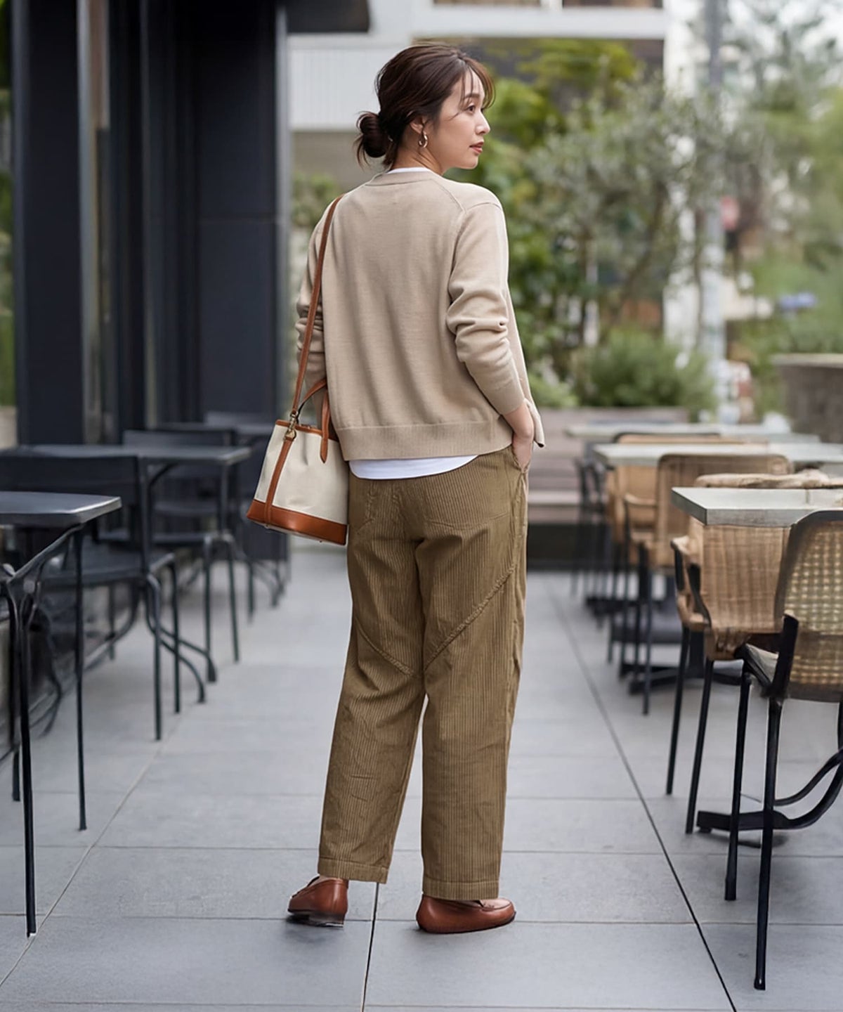 着用イメージ 163cm カーキ