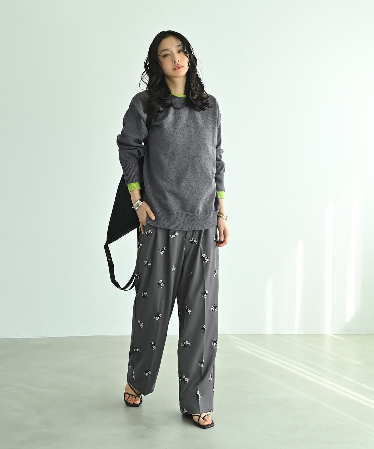 着用イメージ 167cm チャコール