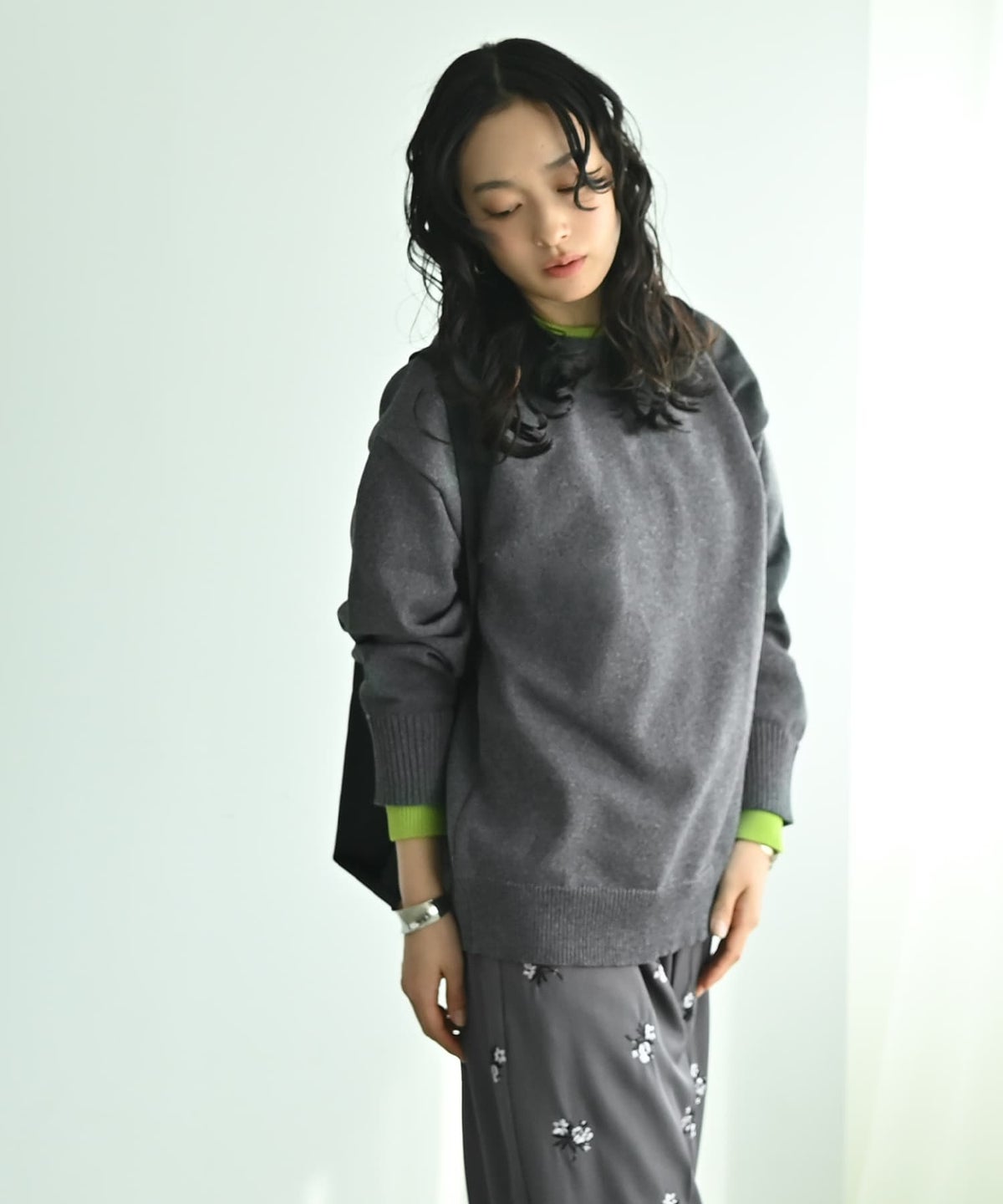 着用イメージ 167cm チャコール