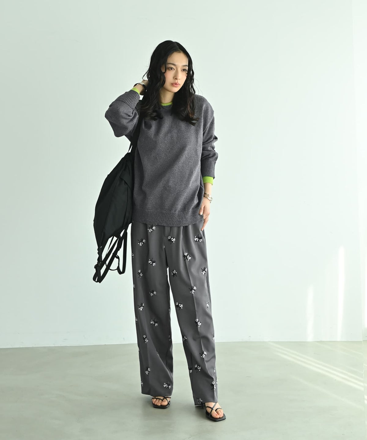 着用イメージ 167cm チャコール