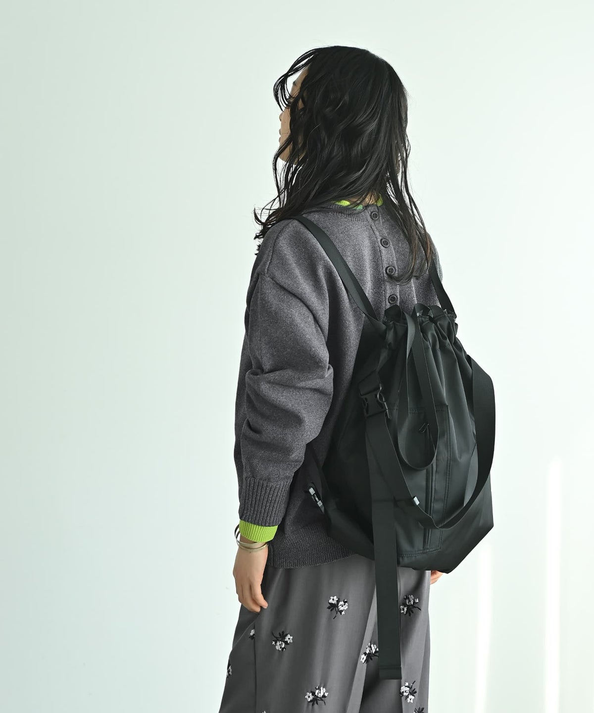 着用イメージ 167cm チャコール