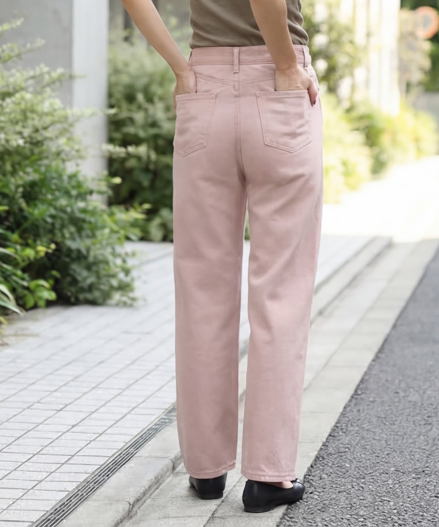 Dime 薄ピンク デニムパンツ. 32 OUTLET】ピンクデニム風コットンパンツ | おしゃれな大人レディース