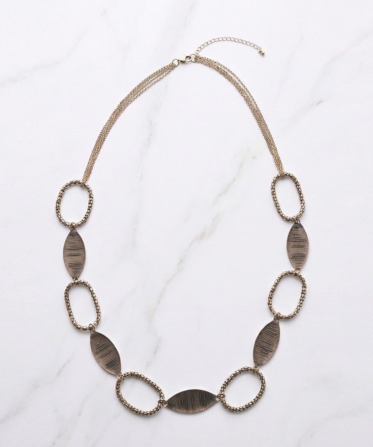 ダークゴールド