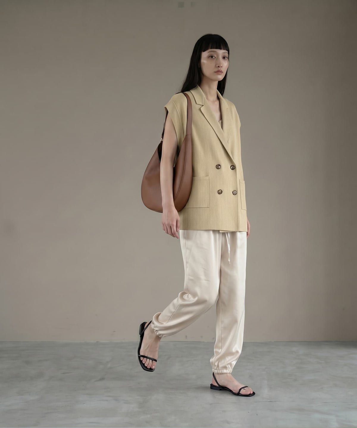 着用イメージ 170cm ベージュ