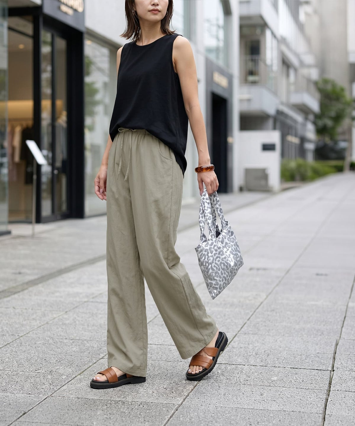 着用イメージ 163cm 着用サイズ F サンドベージュ