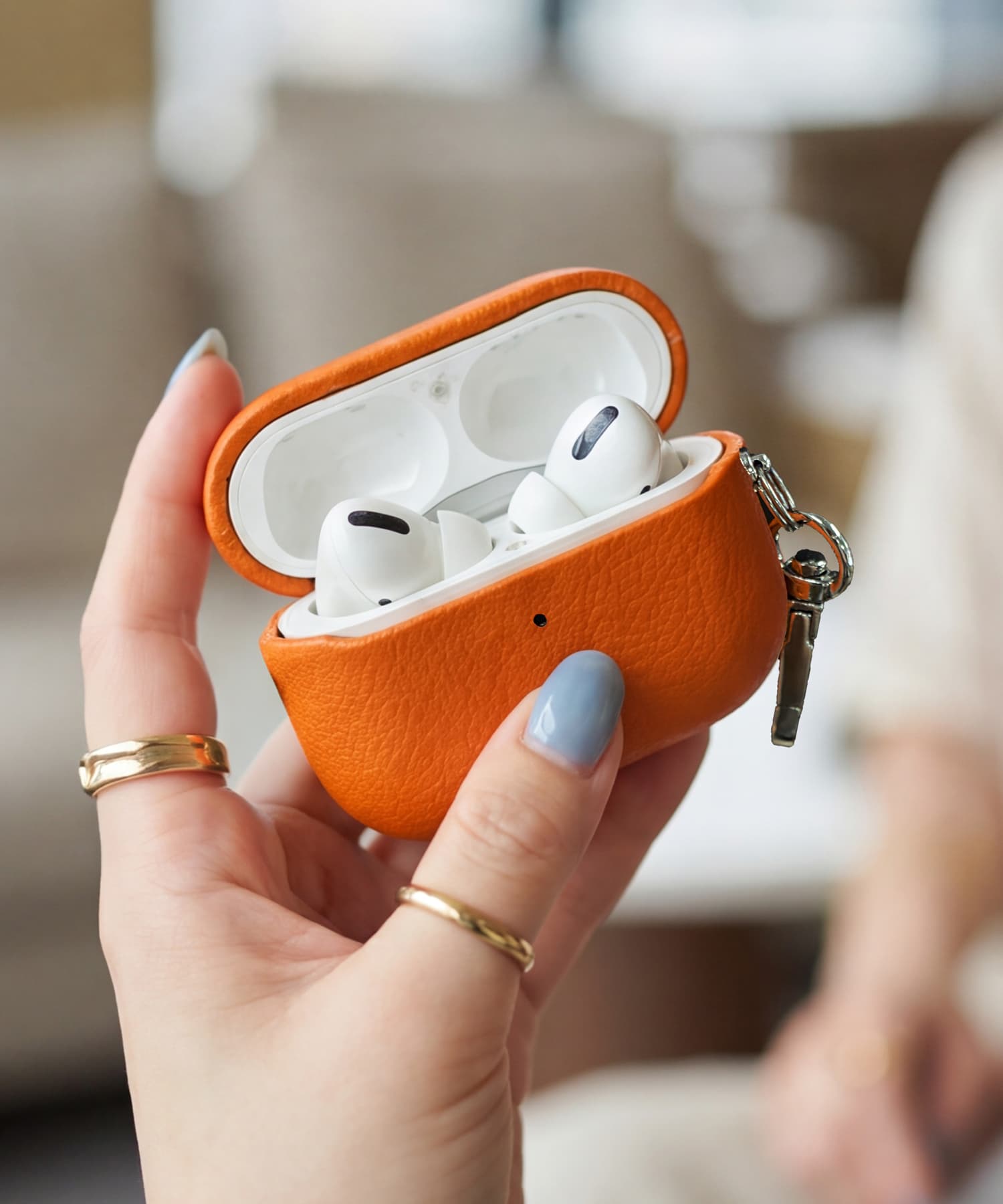 DELI by】リアルレザーAirPods Pro 2ケース | おしゃれな大人