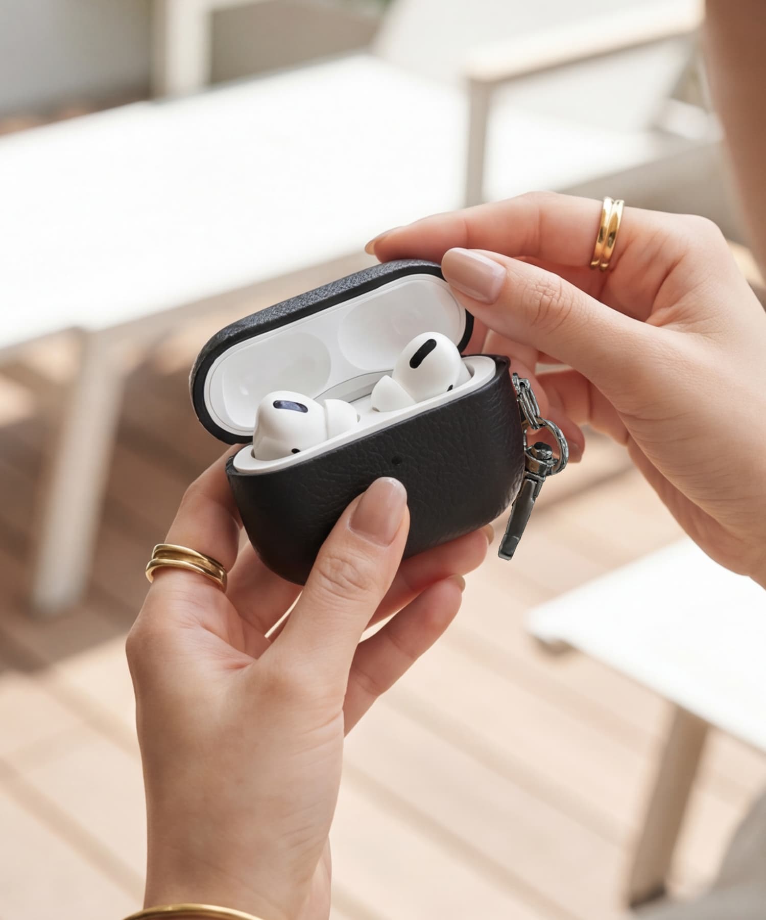 DELI by】リアルレザーAirPods Pro 2ケース | おしゃれな大人