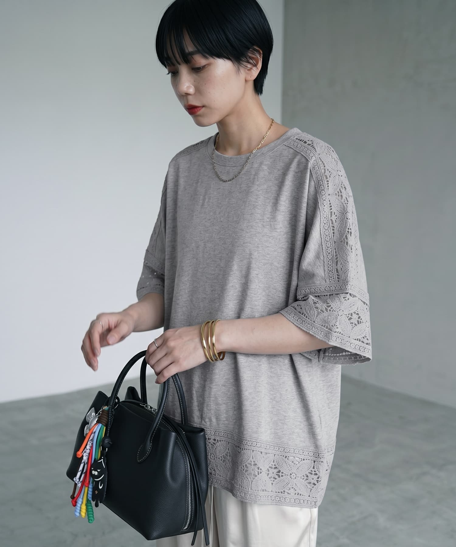 予約]【BLK001】レースパッチワークデザインTシャツ【7月中旬頃入荷