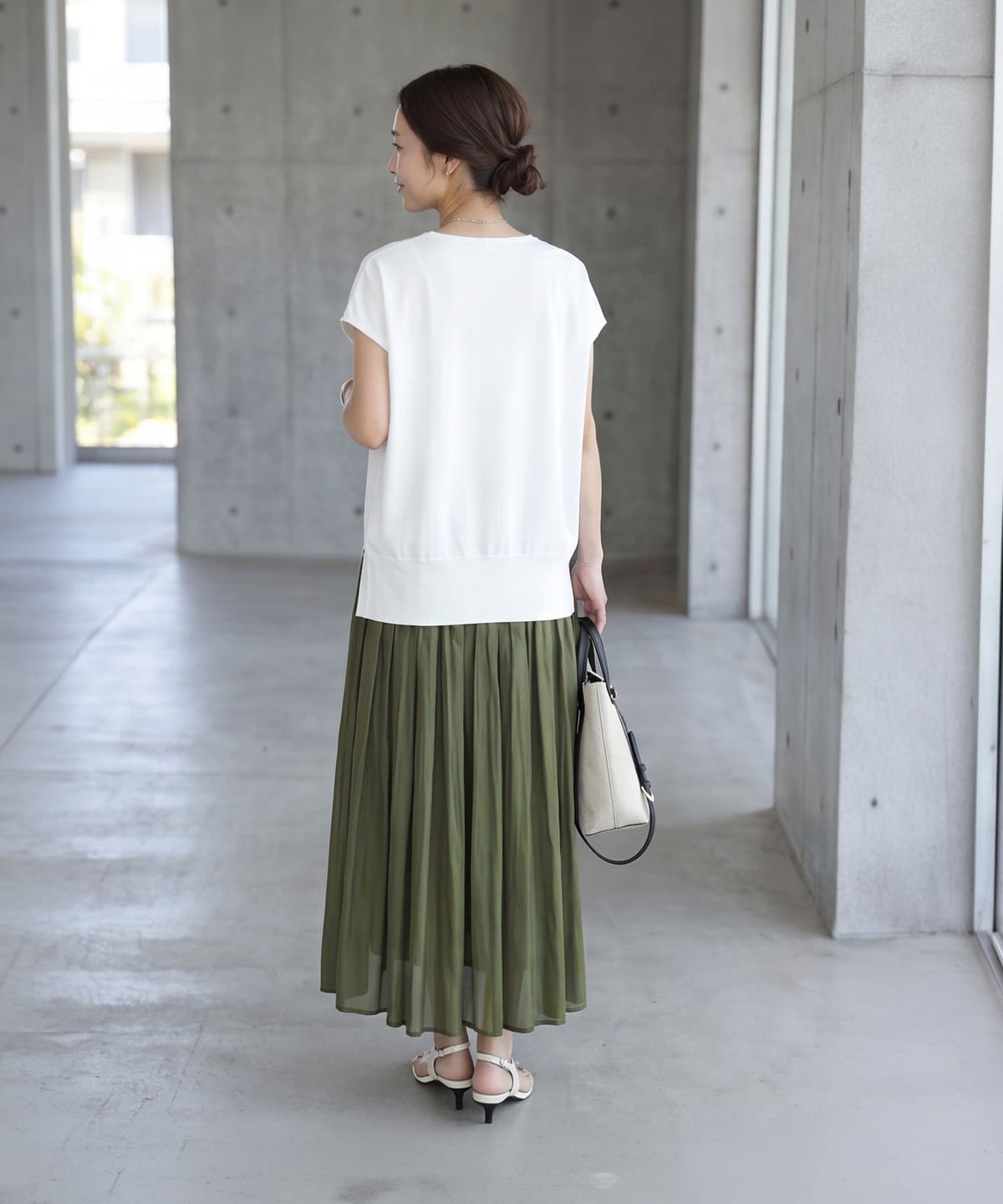着用イメージ 163cm ホワイト