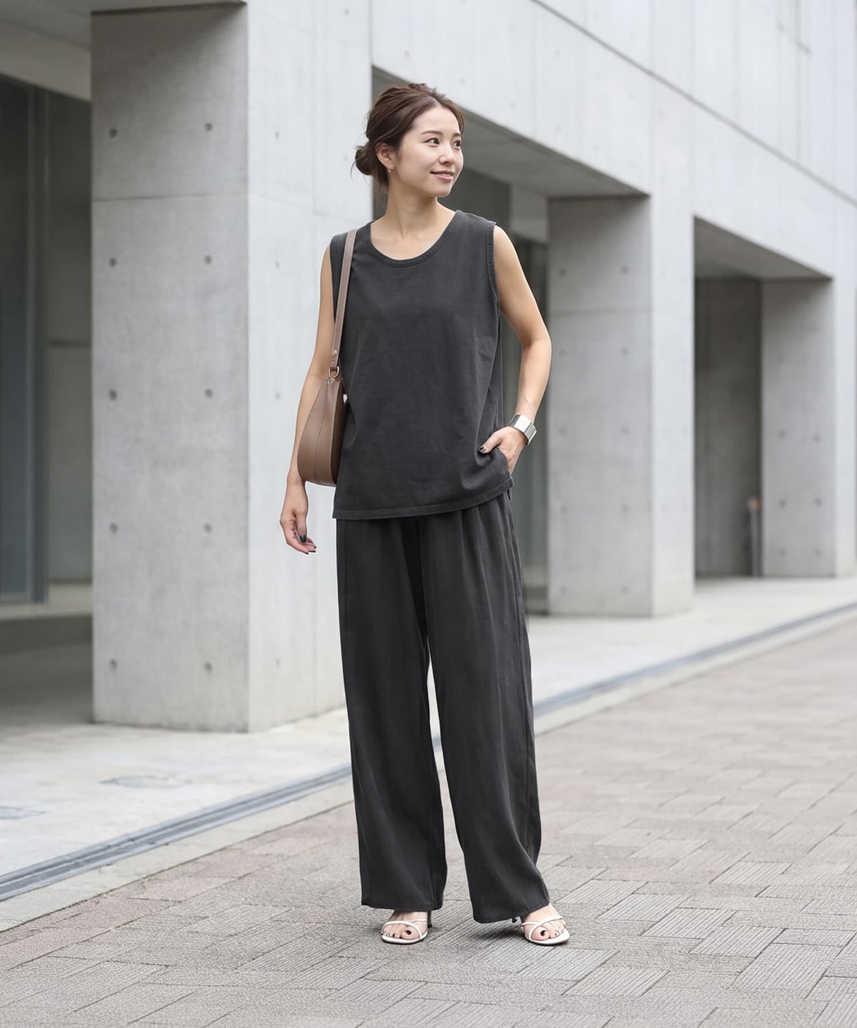 着用イメージ 163cm チャコール