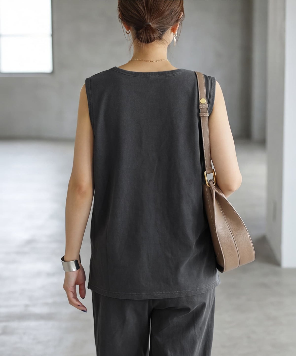着用イメージ 163cm チャコール