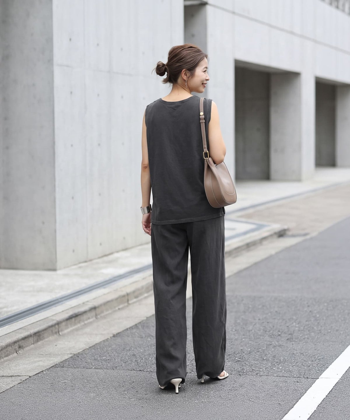 着用イメージ 163cm チャコール