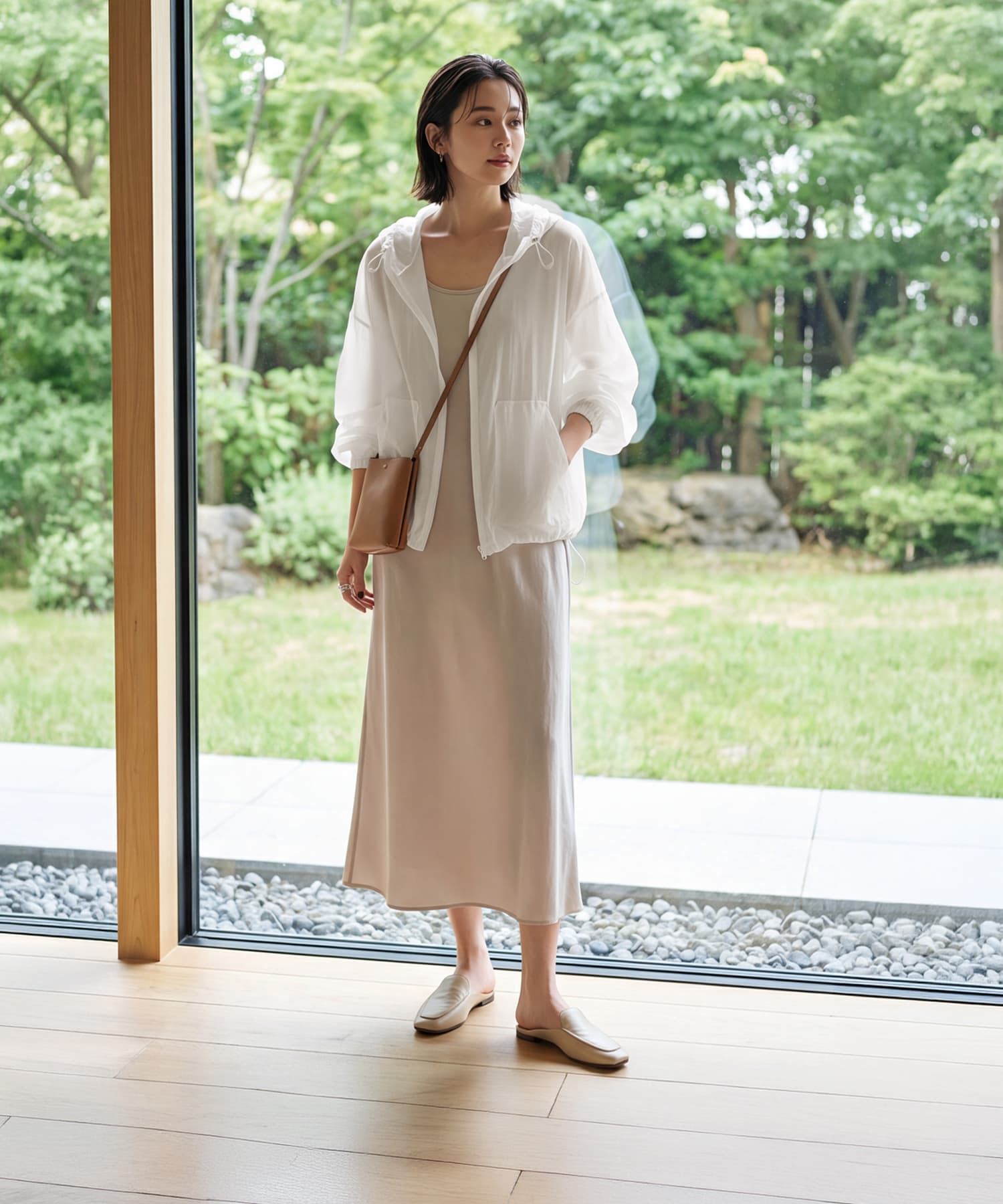 DELI by】【OUTLET】軽やかシアー フードジップジャケット