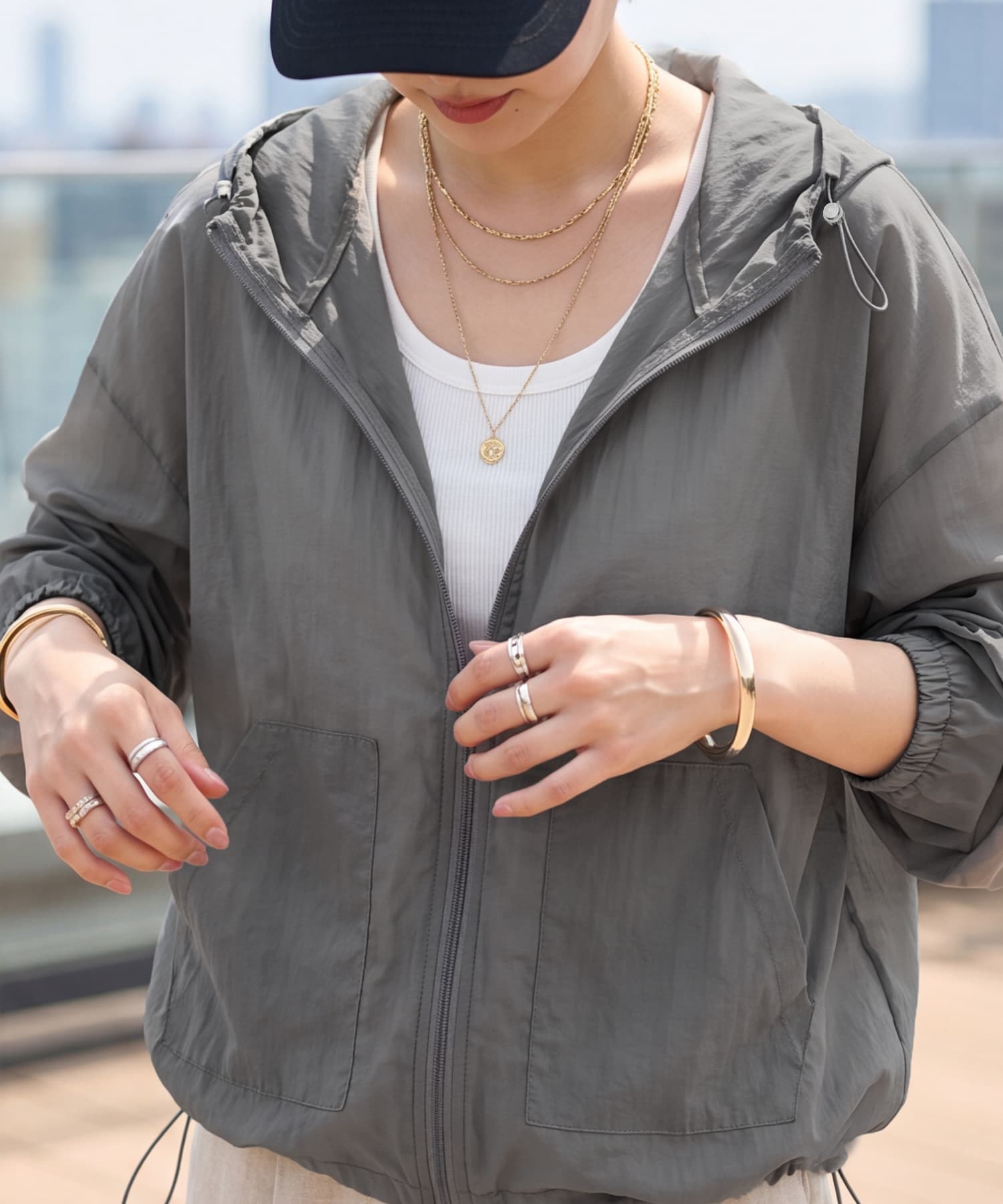 DELI by】【OUTLET】軽やかシアー フードジップジャケット