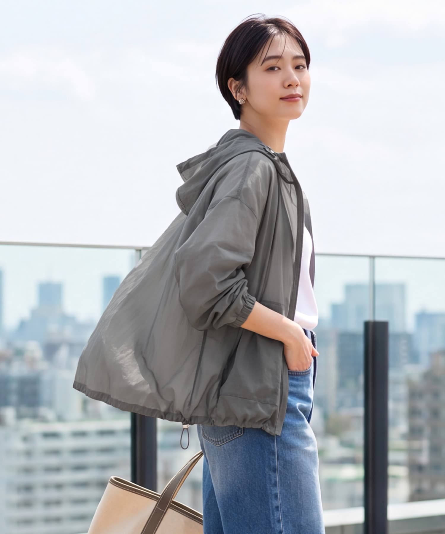 DELI by】【OUTLET】軽やかシアー フードジップジャケット