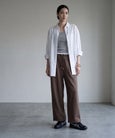 ブラウン